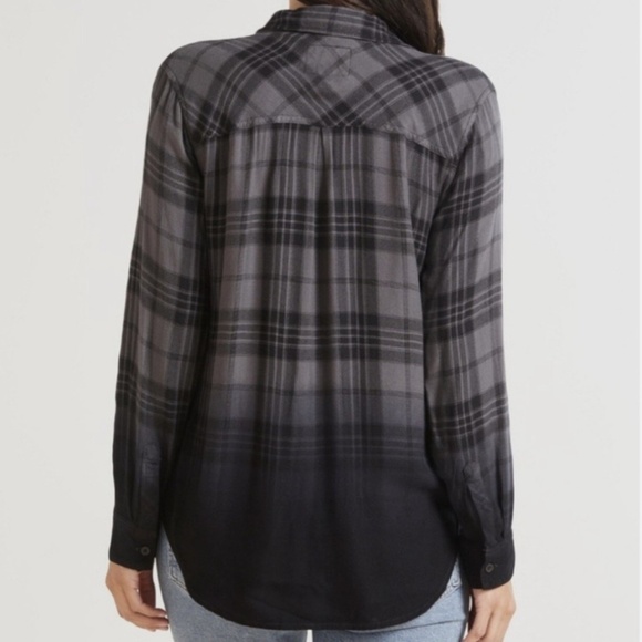 Rails | Women’s Plaid Soft Button Down Flannel - Picture 5 of 5